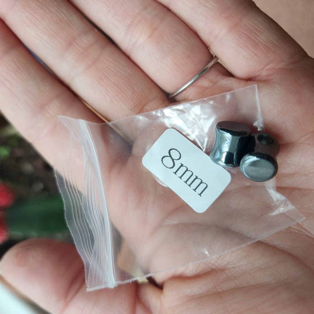 8MM Hematite Stone Plug Earrings